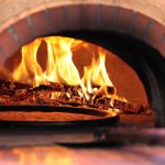 Forno a legna vs forno elettrico: pro e contro